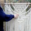 Makrama wisząca na ścianę BELLA kolor naturalny / ecru - obrazek 9