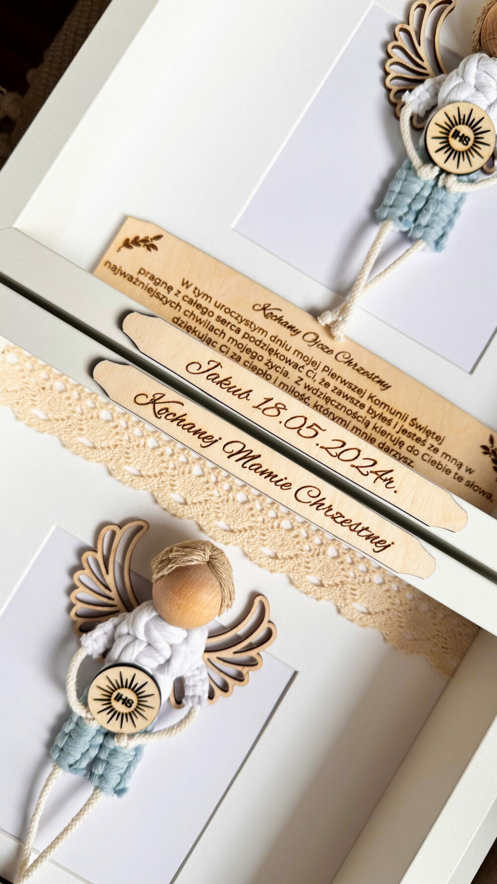 Gablotka z aniołem podziękowania dla chrzestnych, dziadków