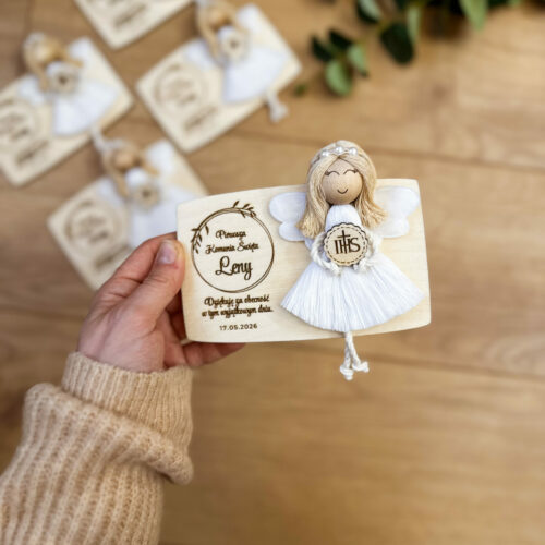 Podziękowania dla gości komunijnych - magnes - aniołek dziewczynka
